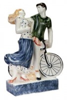 Rye Pottery Lovers - Young Love ht 2 cm 9.75in