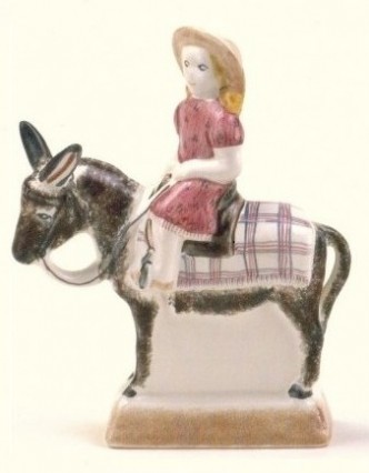 Rye Pottery - Hand painted figures - Pastoral Collection - Beach Girl