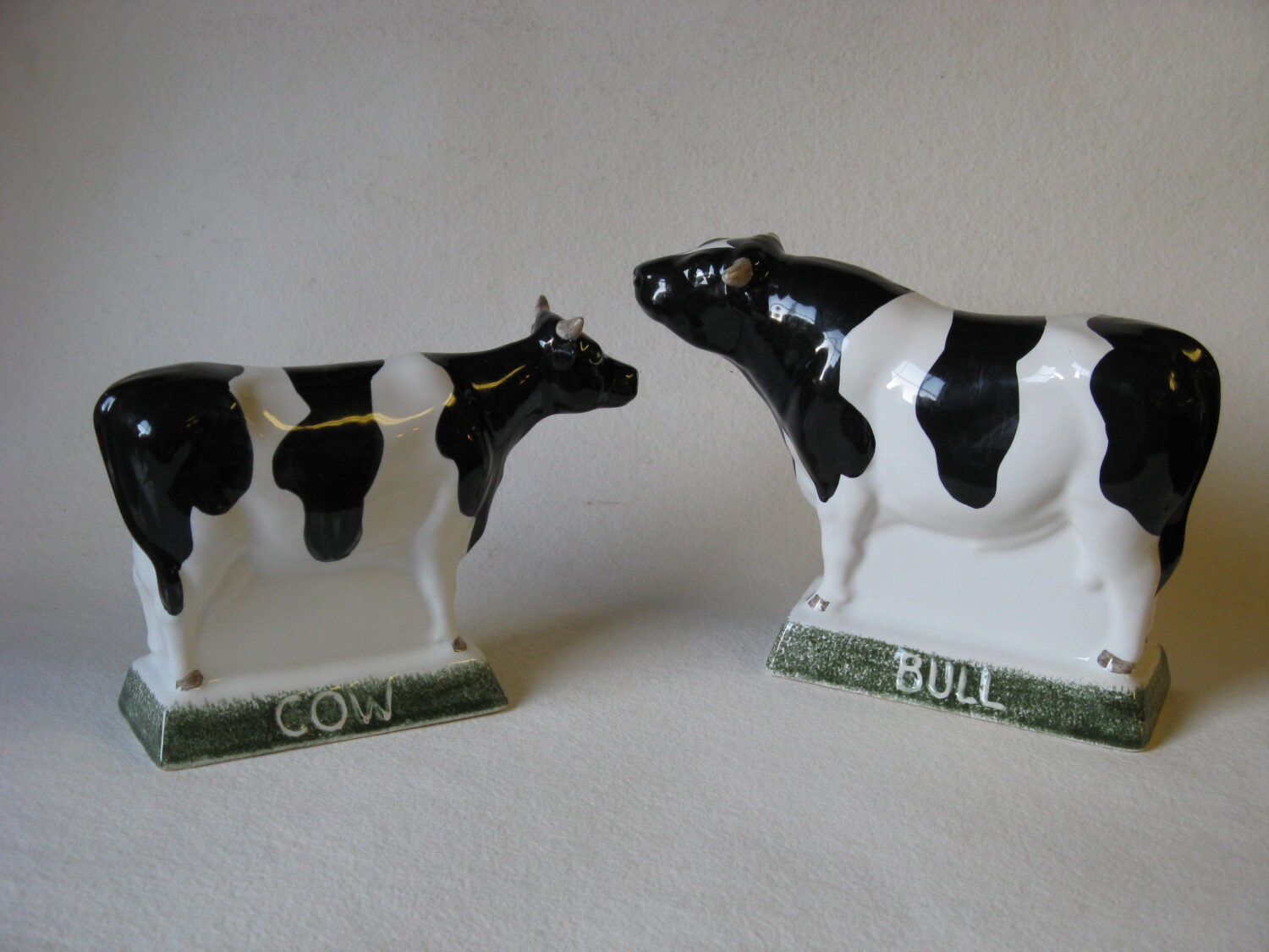 Rye Pottery - Cattle - Ceramic Bull and Cow Friesian