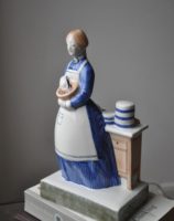 Rye Pottery - Hand made and painted English Figures Collection The Rye Cook Mrs Beeton