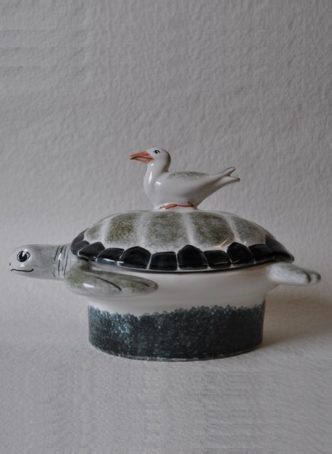 Rye Pottery Hand made and painted Ceramic Animal Figures The Quirky Turtle Dish with a seagull perched on the back to serve as the lid