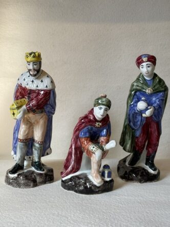 Rye Pottery Hand made Traditional Ceramic Nativity Figures Mary joseph & Child with three Kings and Three Shepherds Hand made painted in England 5